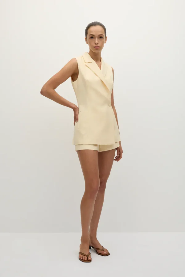 Aurelia Sleeveless Linen Blazer - Image 4