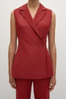 Sorella Sleeveless Linen Blazer